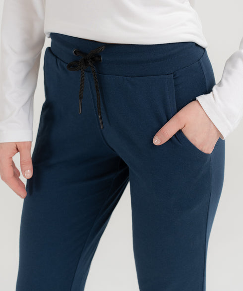 Women's Basic Cropped Joggers