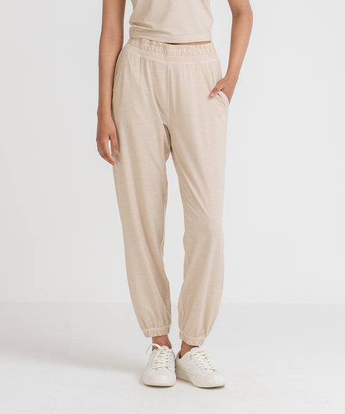 Women's LuxeLight Relaxed Joggers