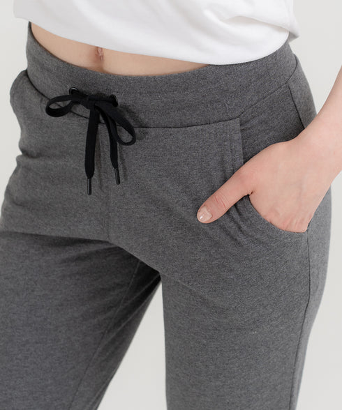 Women's Basic Cropped Joggers