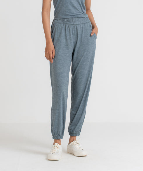 Women's LuxeLight Relaxed Joggers