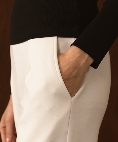 Women's LuxeStretch Pleat Tapered Pants