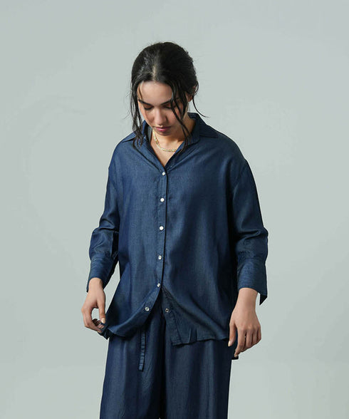 Women's Chambray Relaxed Fit Shirt