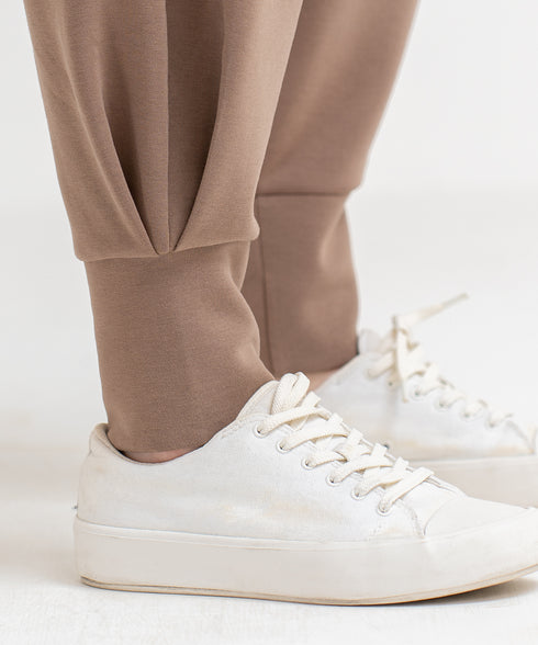 Women's LuxeStretch Relaxed Joggers