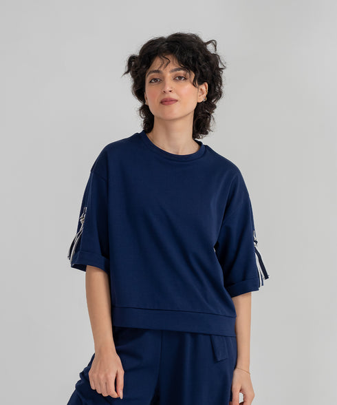 Women's Buckle Cropped Tee