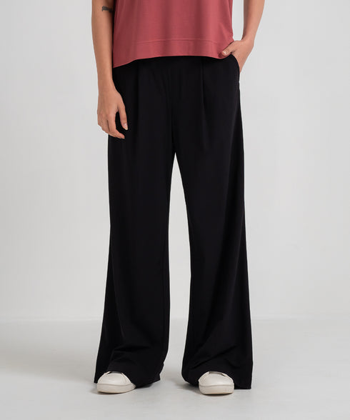 Women's Crepe Pleated Pants