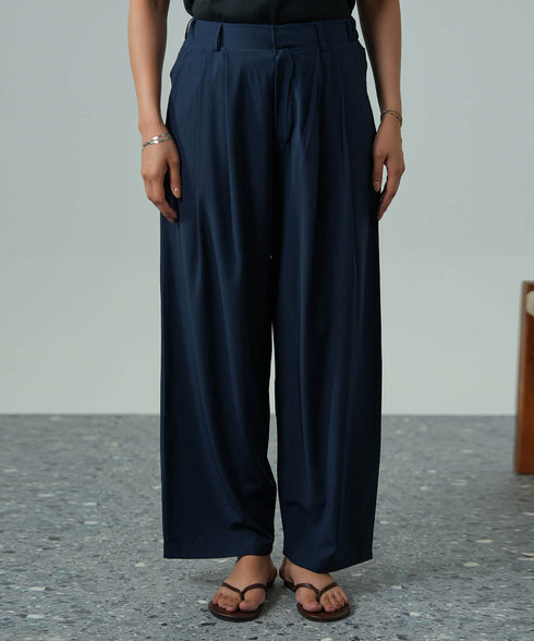 Women's Tech Straight Pants