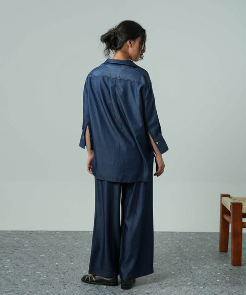 Women's Chambray Relaxed Fit Shirt