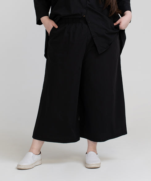 Women's Plus Button Down Set