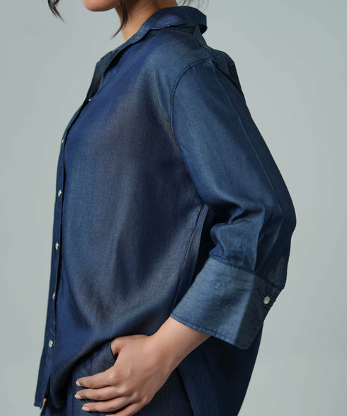 Women's Chambray Relaxed Fit Shirt