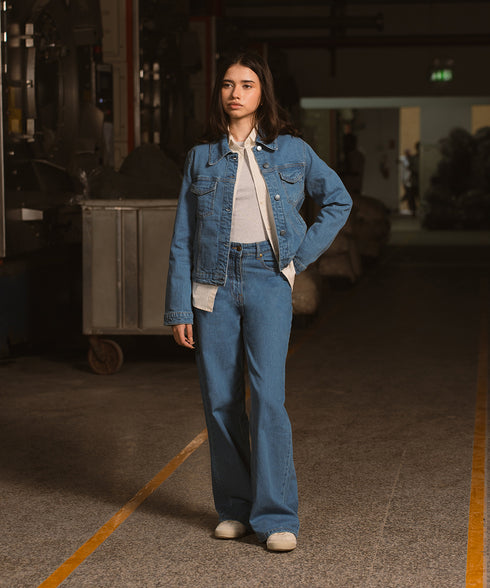 Women's Straight Jeans