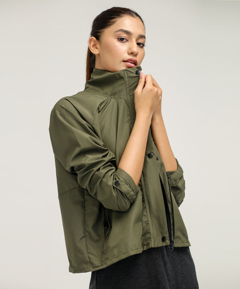 Women's B-Fit Flyweight Cropped Jacket