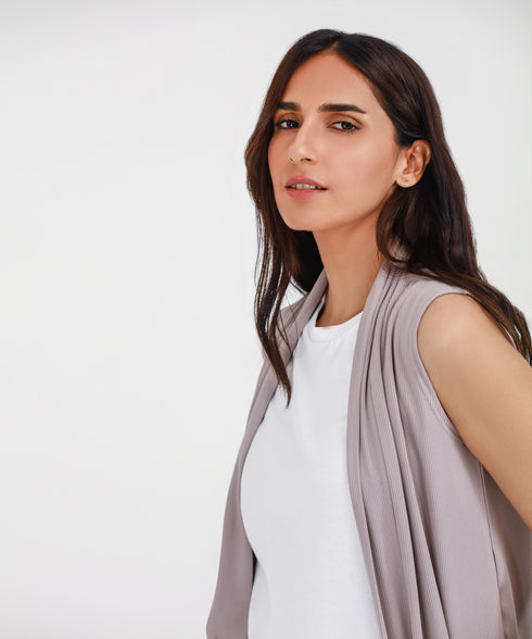 Women's Sleeveless Cardigan