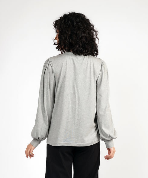 Women's Pleated Long Sleeve Shirt
