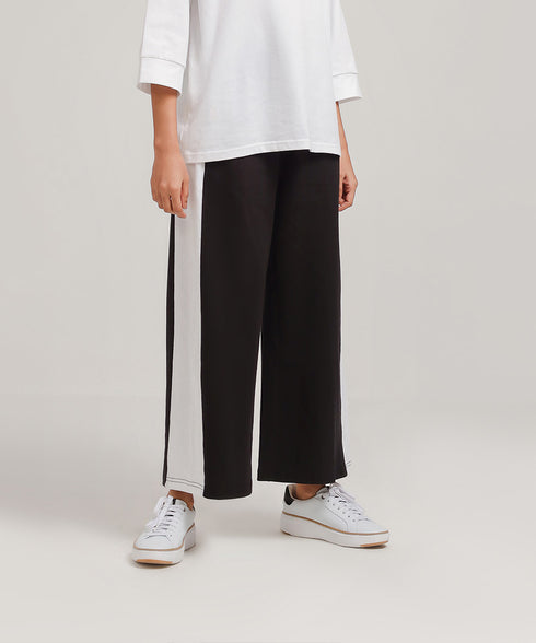 Women's Relaxed Fit Striped Pants